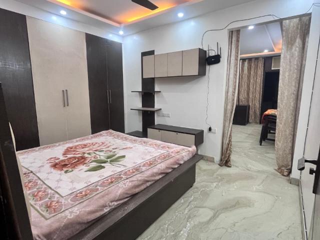 Kalkaji 2 Bedroom 100 Sq. Yd. Builder Floor in Kalkaji Delhi Listing ID: #10402