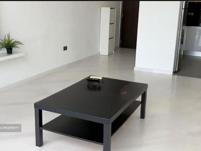 Kallang Riverside D12, Apartment