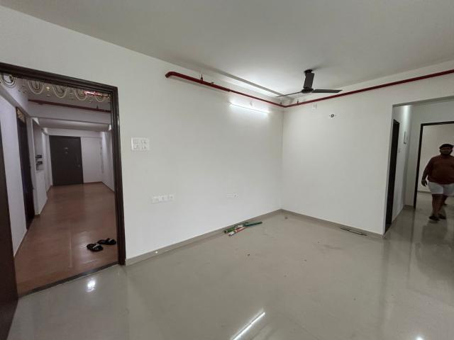 Kalpataru Immensa 3 Bedroom 906 Sq. Ft. Apartment in Kolshet Road Thane Listing ID: #9904