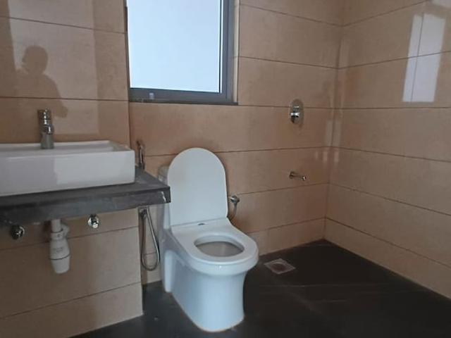 Kalpataru Paramount 2 Bedroom 711 Sq. Ft. Apartment in Kapur Bawdi Thane Listing ID: #10129