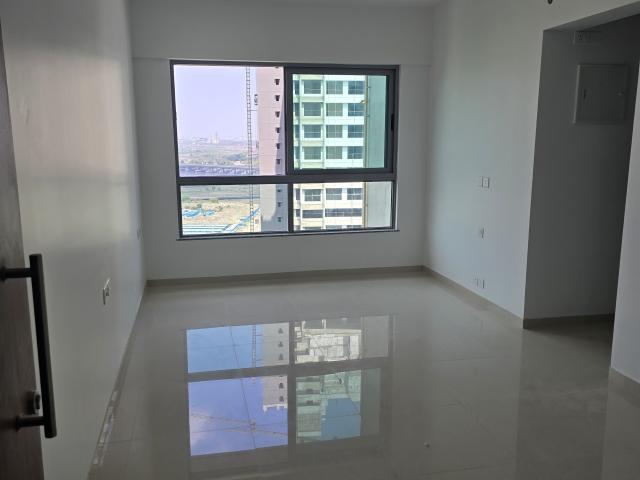 Kalpataru Parkcity Eternia 2 Bedroom 636 Sq. Ft. Apartment in Kolshet Road Thane Listing ID: #10214