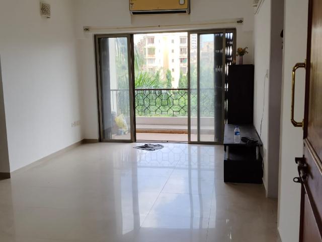 Kalpataru Towers 2.5 Bedroom 846 Sq. Ft. Apartment in Kandivali East Mumbai Listing ID: #10235
