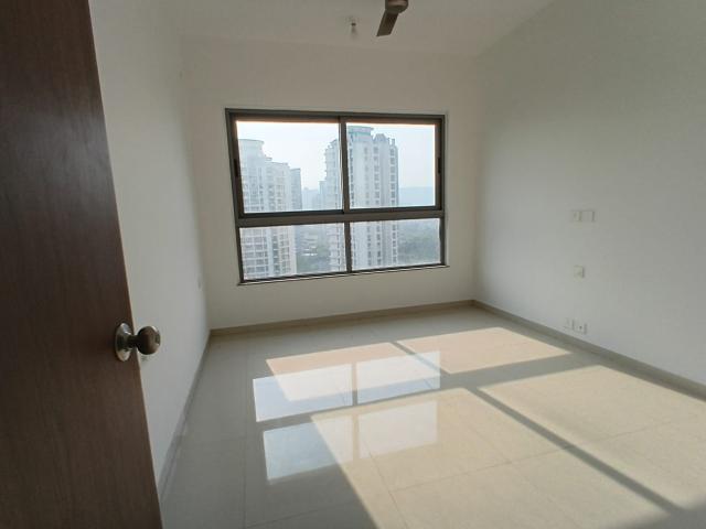 Kalpataru The Sunrise 2 Bedroom 700 Sq. Ft. Apartment in Kolshet Road Thane Listing ID: #10022
