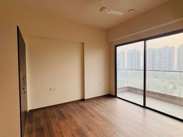 Kalpataru Vista 3 Bedroom 3000 Sq. Ft. Apartment in Sector 128 Noida Listing ID: #10329