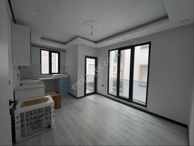 Kapaklı Adnan Menderes Mah İbni Sina Okul Yanı Satılık 1+1 55 M2