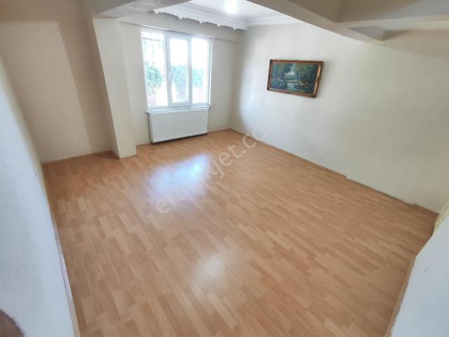 Kapaklı Adnan Menderes Mahallesi Okular Mevki Kiralık 3+1 Daire