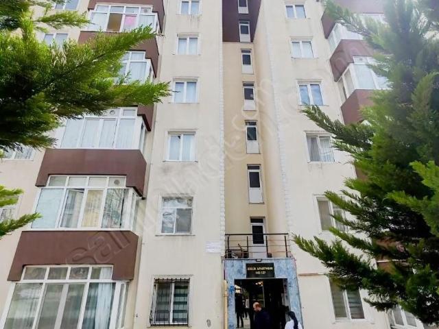 Kapaklı Erbay Cadde Üzeri 2+1 Geniş Daire