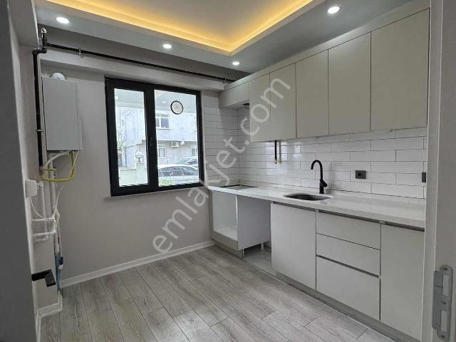 Kapaklı Hükümet Konağının Arkası 2+1 Ön Cephe Yüksek Giriş