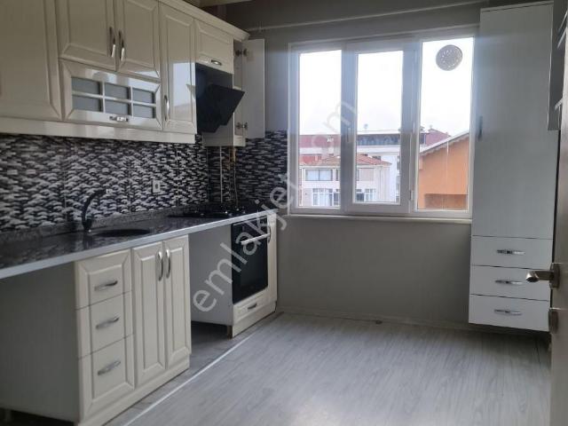 Kapaklı Merkeze Yakın Kiralık 2+1 Daire.