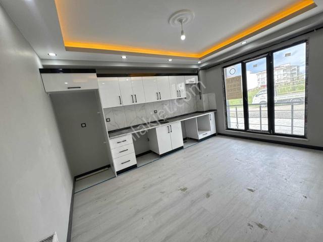Kapaklı Vatan Cadde Mevki 1+1 Ön Cephe Sıfır Daire