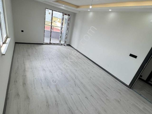 Kapaklı Yuvam Mevki 2+1 Sıfır Ara Kat Daireler