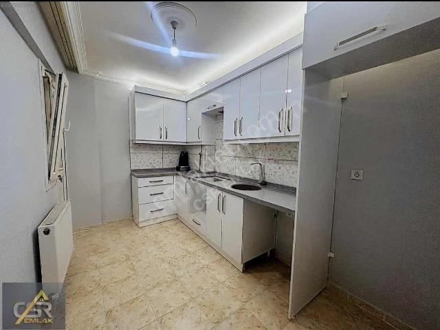Kapalı Mutfaklı Geniş M2 Masrafsız Satılık 3+1 Daire
