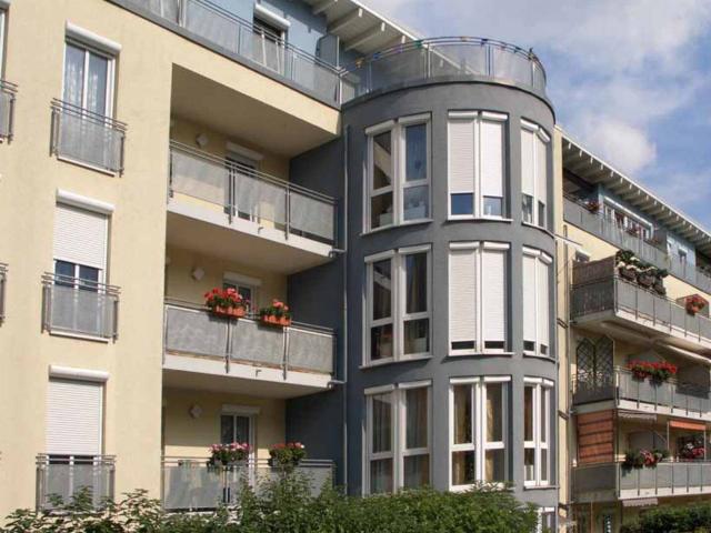Kapitalanlage am Schloßteich schöne 3 RW mit Terrasse und Garten und 2 Stellplätze
