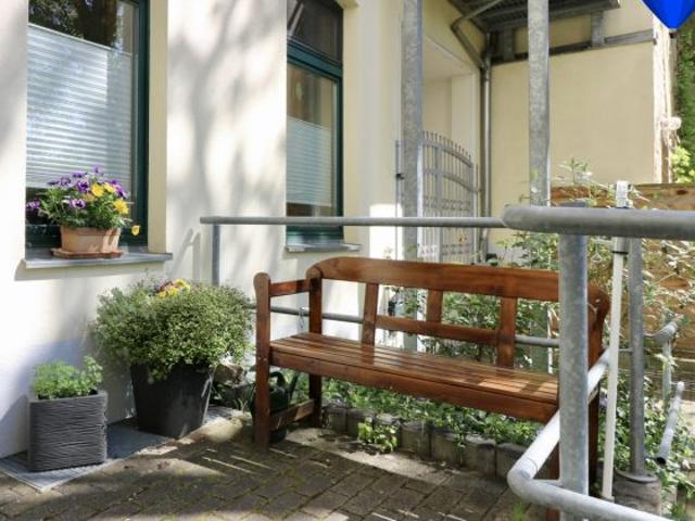 Kapitalanlage im Herzen von Halle: 1 Zimmer Apartment mit Stellplatz & Aufzug