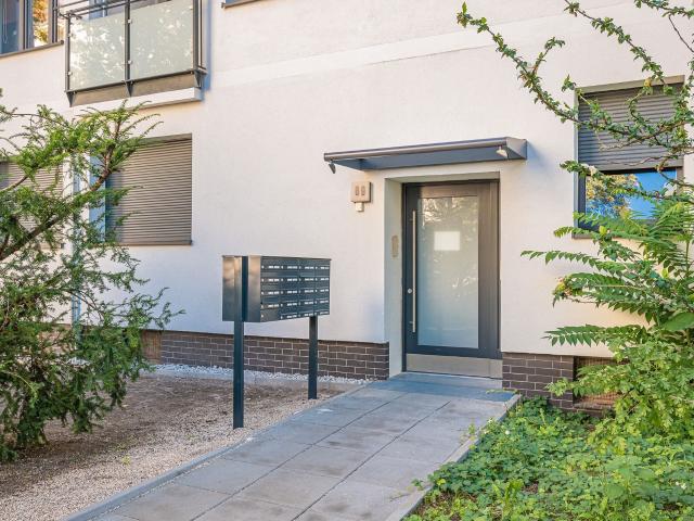 Kapitalanlage in Wilmersdorf vermietetes Apartment in energetisch überarbeitetem Gebäude