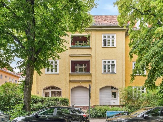 Kapitalanlage Vermietete Dachgeschosswohnung