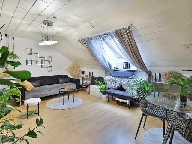 Kapitalanleger aufgepasst: Gut vermietete 2 Zimmer Wohnung