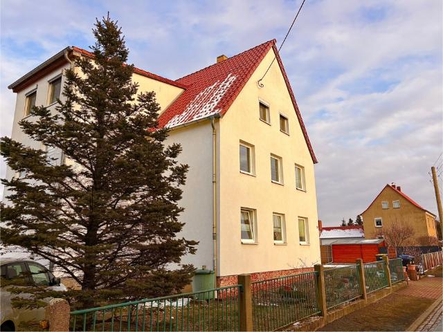 Kapitalanleger aufgepasst! Vollvermietetes Mehrfamilienhaus in Zeithain in stadtnaher Lage
