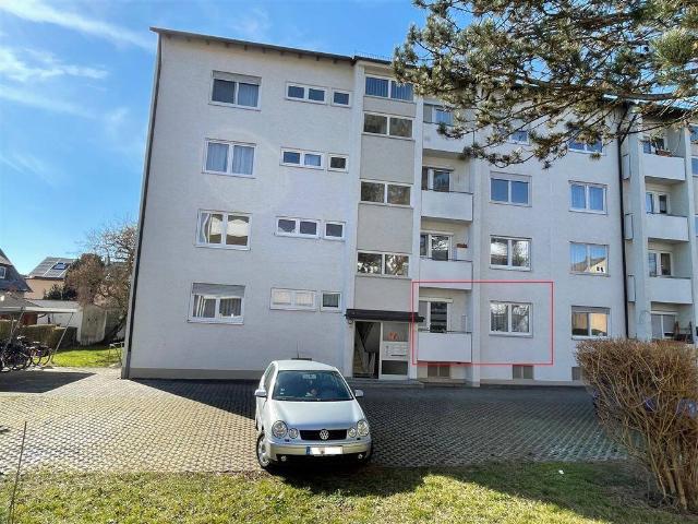 Kapitalanleger gesucht: 2 Zimmer Wohnung mit 2 Balkonen und Garage