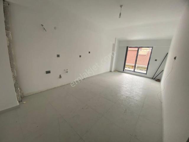 Kaplanlı Cd Üzeri Yatırım Fırsatı Tek Tapu 5 Adet 1+1 Daire Bk 24