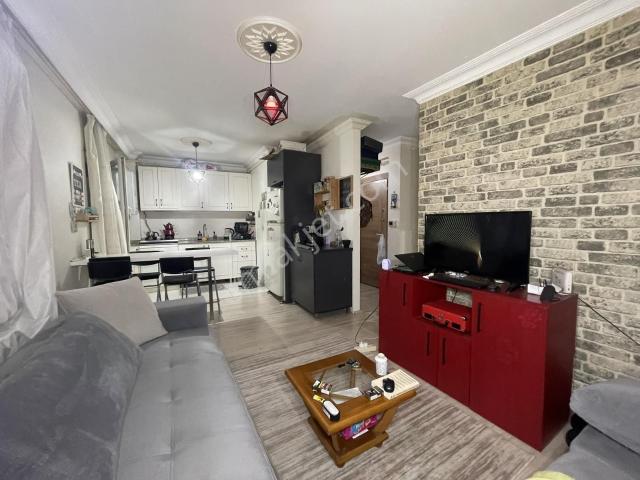 Kartal Cevizli'de Metro Yakını Yüksek Giriş Eşyalı Kiralık 1+1