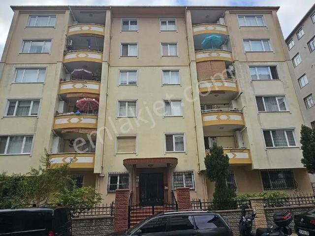 Kartal Cevizlide 3+1 Satılık Daire