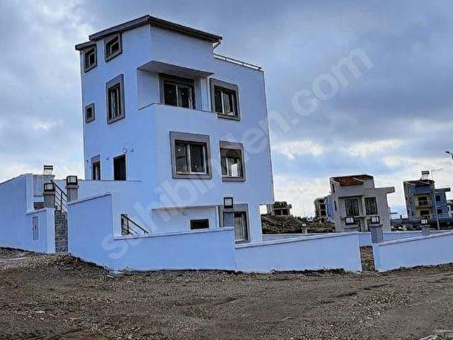 KARTAL GAYRİMENKULDEN 4+2 LÜKS VİLLA