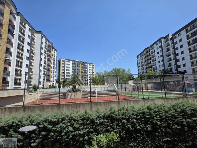 Kartal Dorelıfe Sitesinde Kiralik 1+1daıre