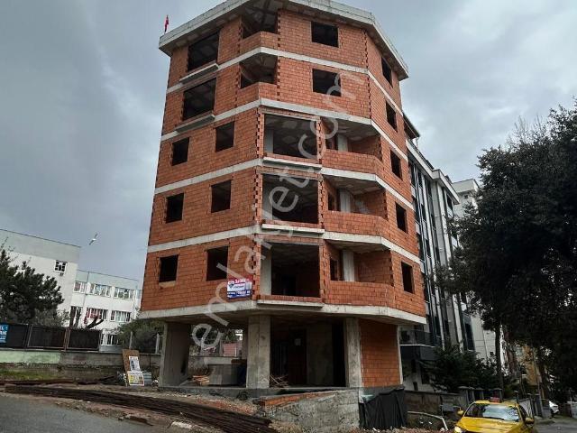 Kartal Karlıktepe'de İki Ay İçinde Teslim 2+1 Daire