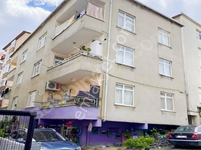 Kartal Hürriyet Mah. Yatırımlık Satılık 2+1 Daire