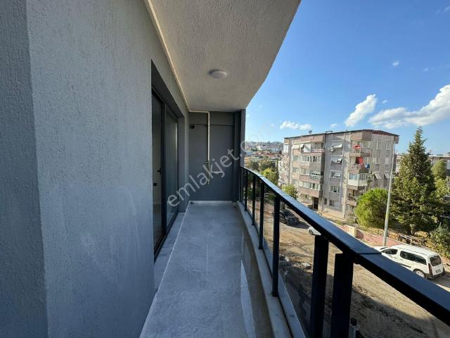 Kartalparkı Yakını Site İçesinde Harika 3+1 Daire