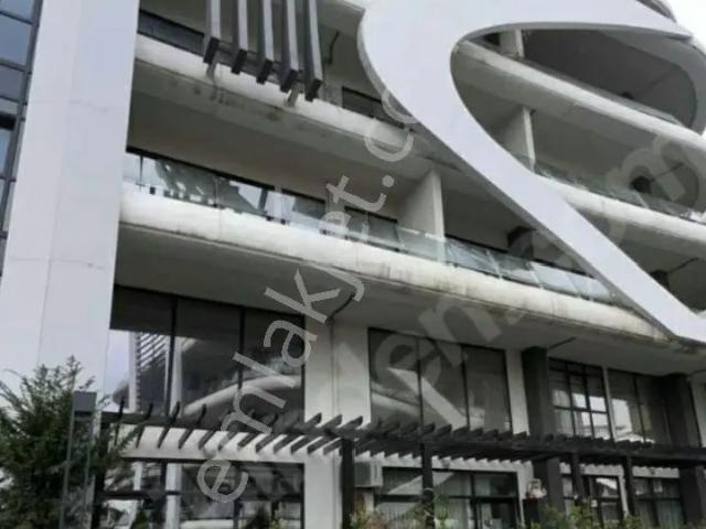 Karteoede Havuzlu Suitede Forum Anatolya Da 1+1 Eşyalı Daire