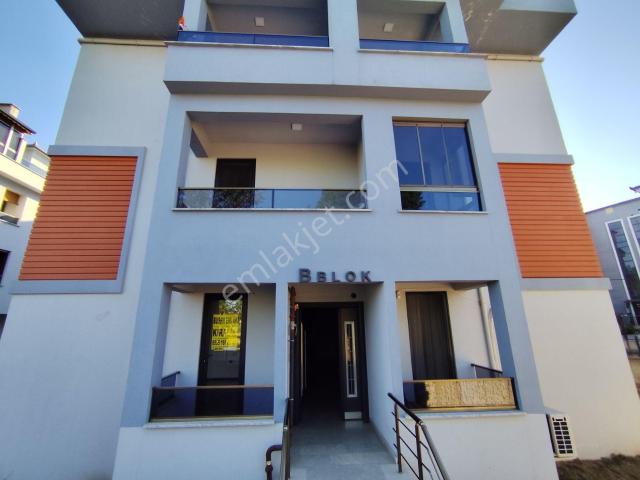 Kartepe Fsm Site İçi Kiralık 2+1 Y.giriş Daire