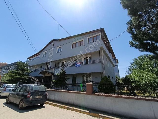 Kartepe İstasyon Mahallesı'nde Genış Ve Ferah Kıralık 3+1 Daıre