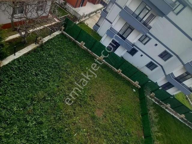 Kartepede Satılık 7+1 Lüks Villa