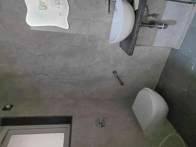Karwa Emticibom Employees CHSL 3 Bedroom 833 Sq. Ft. Apartment in Malad West Mumbai Listing ID: #10196