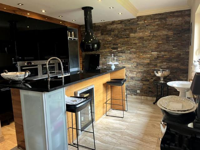 Karwiany 170 m², Karwiany