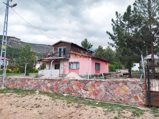Kar Emlaktan Akçatekir Alpaslanda 370m2 3+1 Satılık Ev