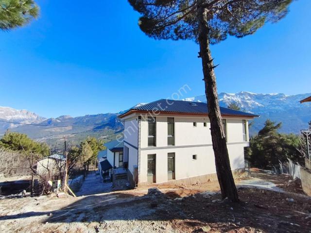 Kar Emlaktan Akçatekir Şıhlıda 5+1 Satılık Ultra Lüx Villa