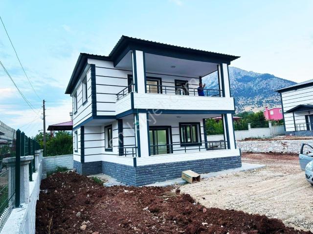 Kar Emlak'tan Hamidiye Köyünde 4+1 Dubleks Villa