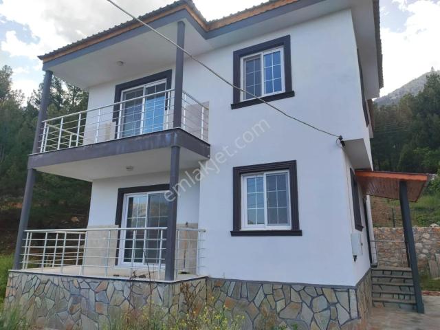Kar Emlaktan Yenikonacıkta 4+1 Satılık Dubleks Villa