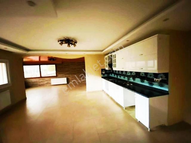 Kar Emlaktan Zafer Mah. 2+1 110m2 Satılık Daire