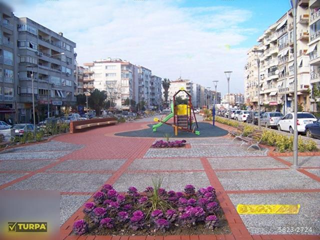 KARŞIYAKA AKSOY'DA SEVGİ YOLUNDA TADİLATLI, 3+1, SATILIK DAİRE