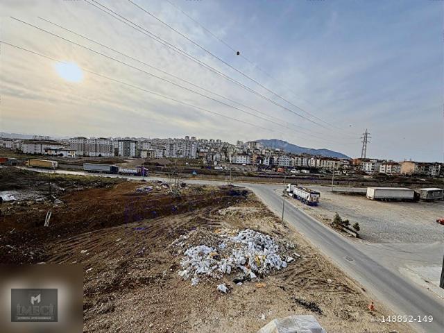 KARŞIYAKADA SATILIK FIRSAT 1+1 DAİRELER