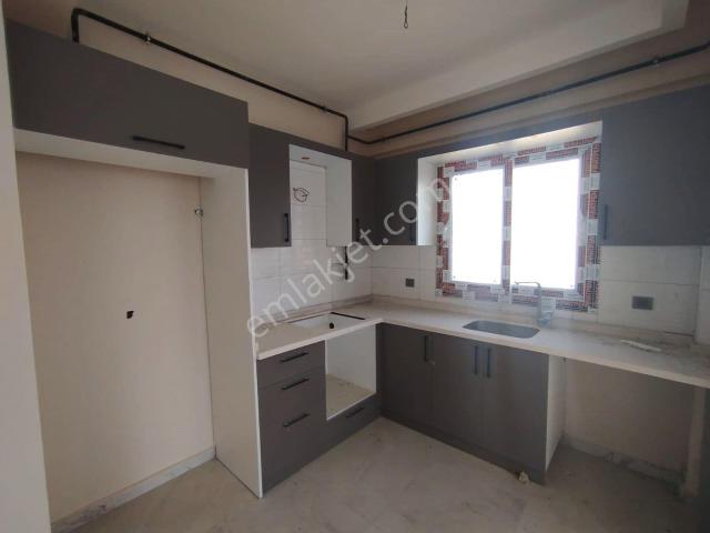 Karınca'dan Deniz Mh'de Havuzlu Site İçi Geniş 2+1 Satılık !