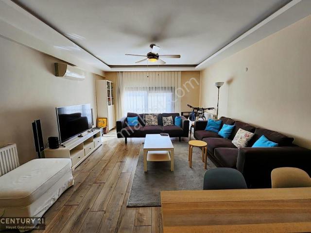 Karşıyaka Tersane Mah. Yüksek Tavanlı 3+1 Satılık Dubleks Daire