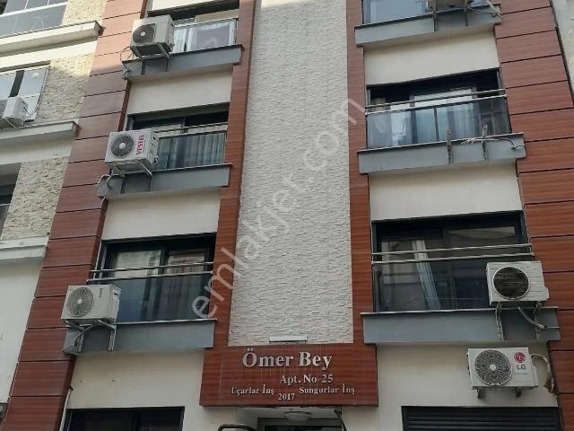 Karşıyaka Tersane Mah. Bahçeli Satılık 2+1 Daire