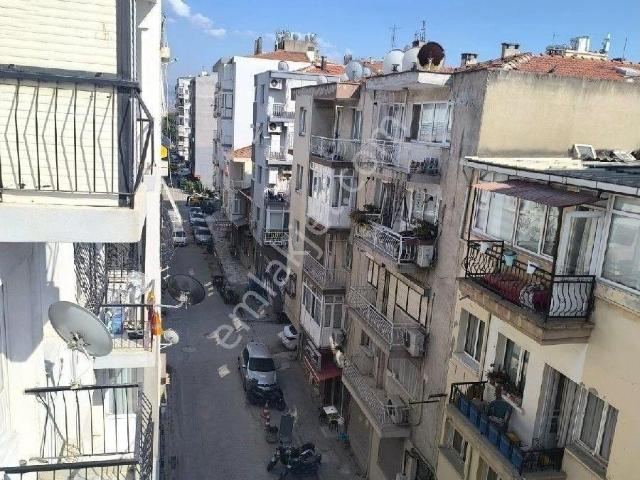Karşıyaka Tersanede
