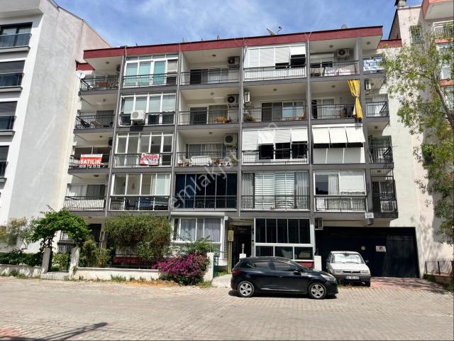 Karşıyaka Yalı Mah. 3+1 Park Cepheli Önü Açık Satılık Daire