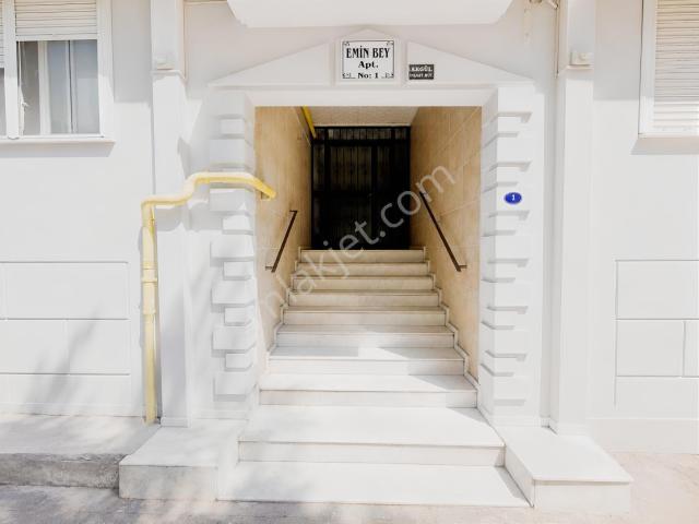 Karşıyaka Yalı Mahallesinde Satılık 3+1 Merkezi Ferah Daire
